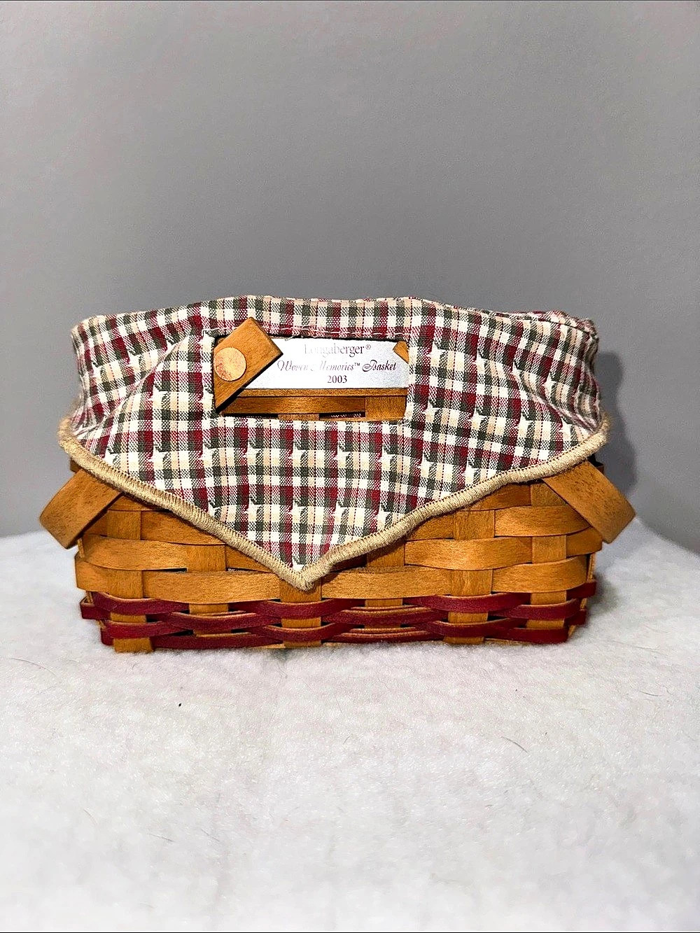 Longaberger 2003 Woven Memories Basket with Plaid Liner and Protector